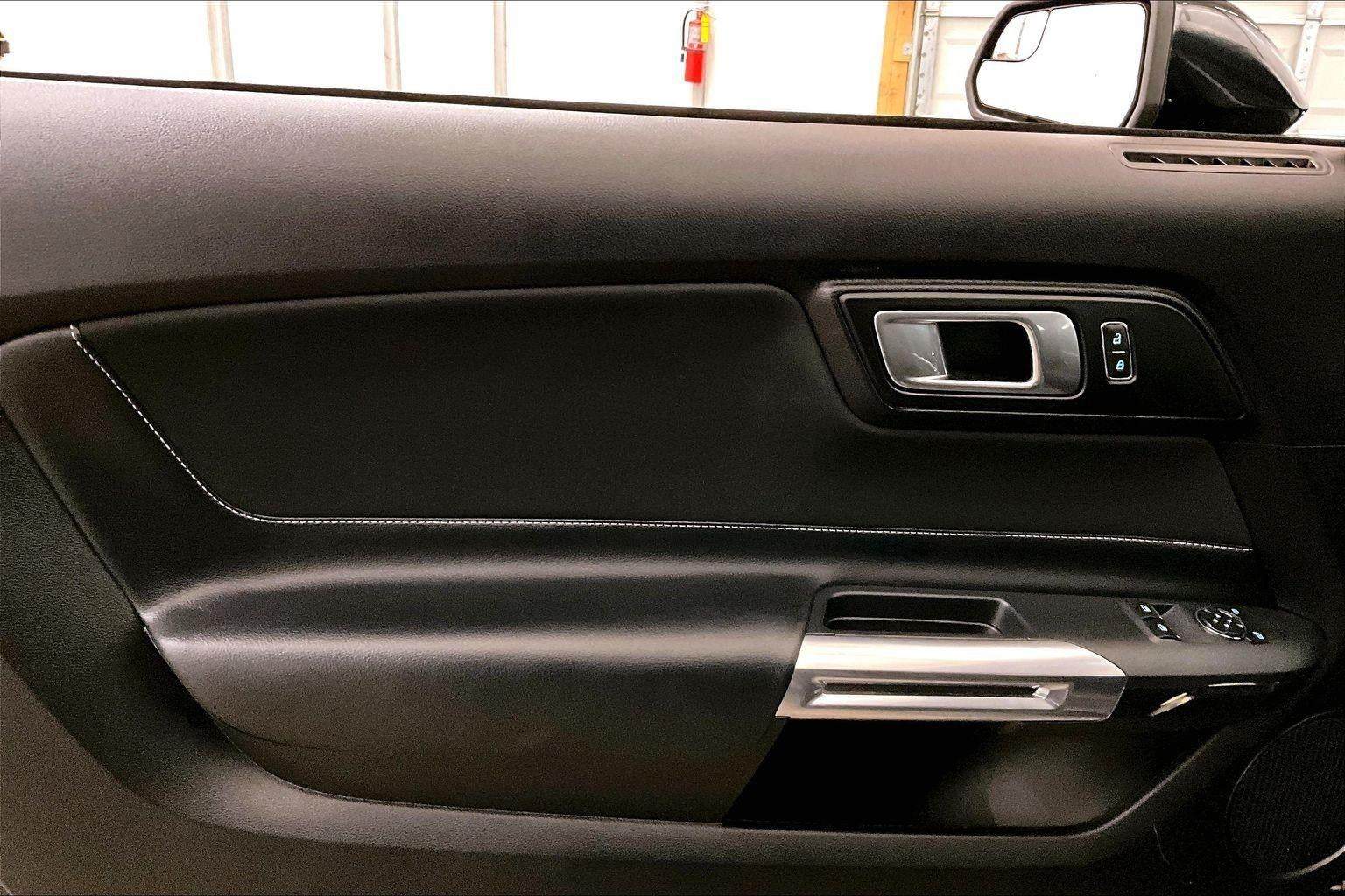 2019 Ford Mustang EcoBoost