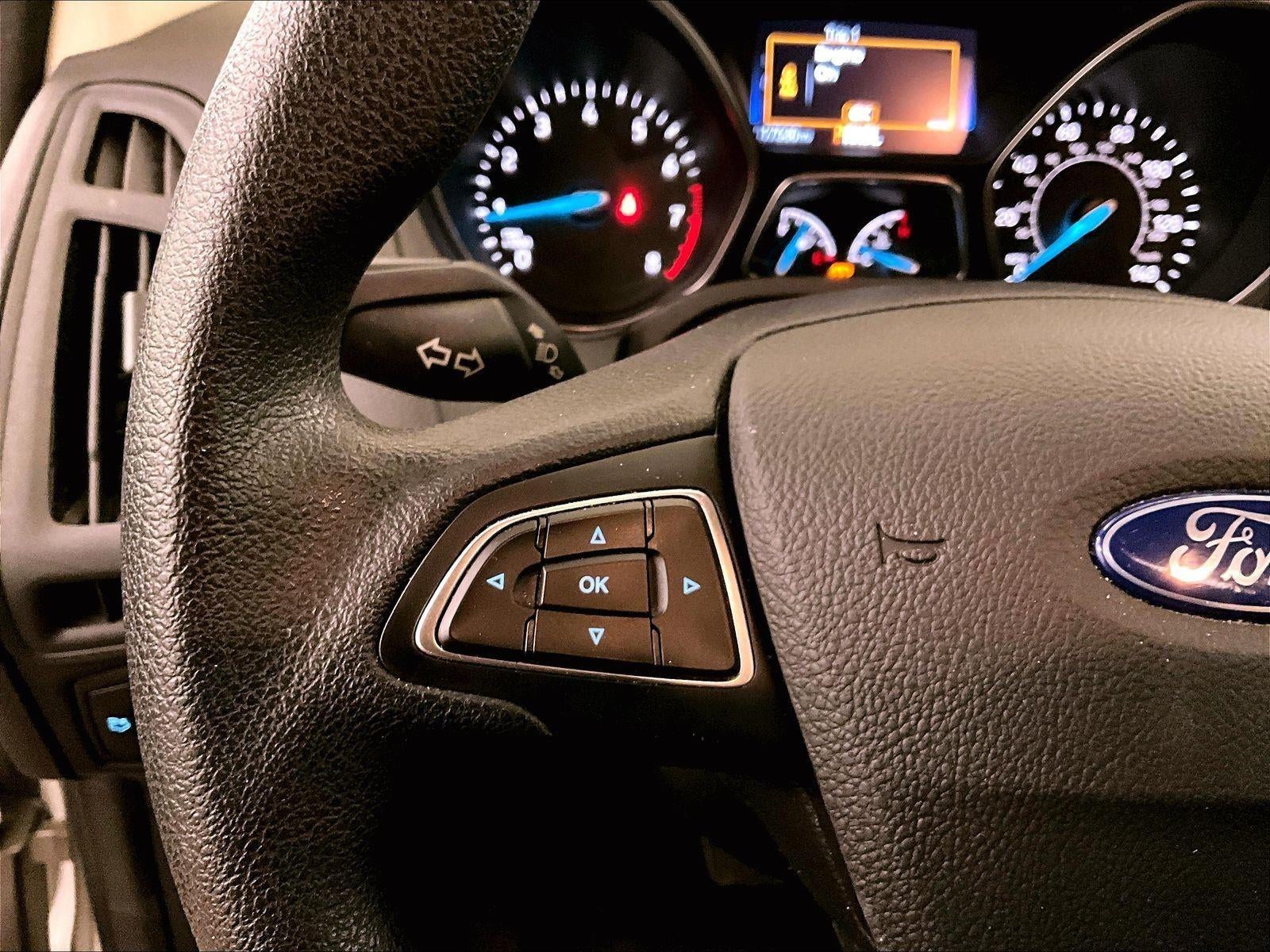 2016 Ford Focus S