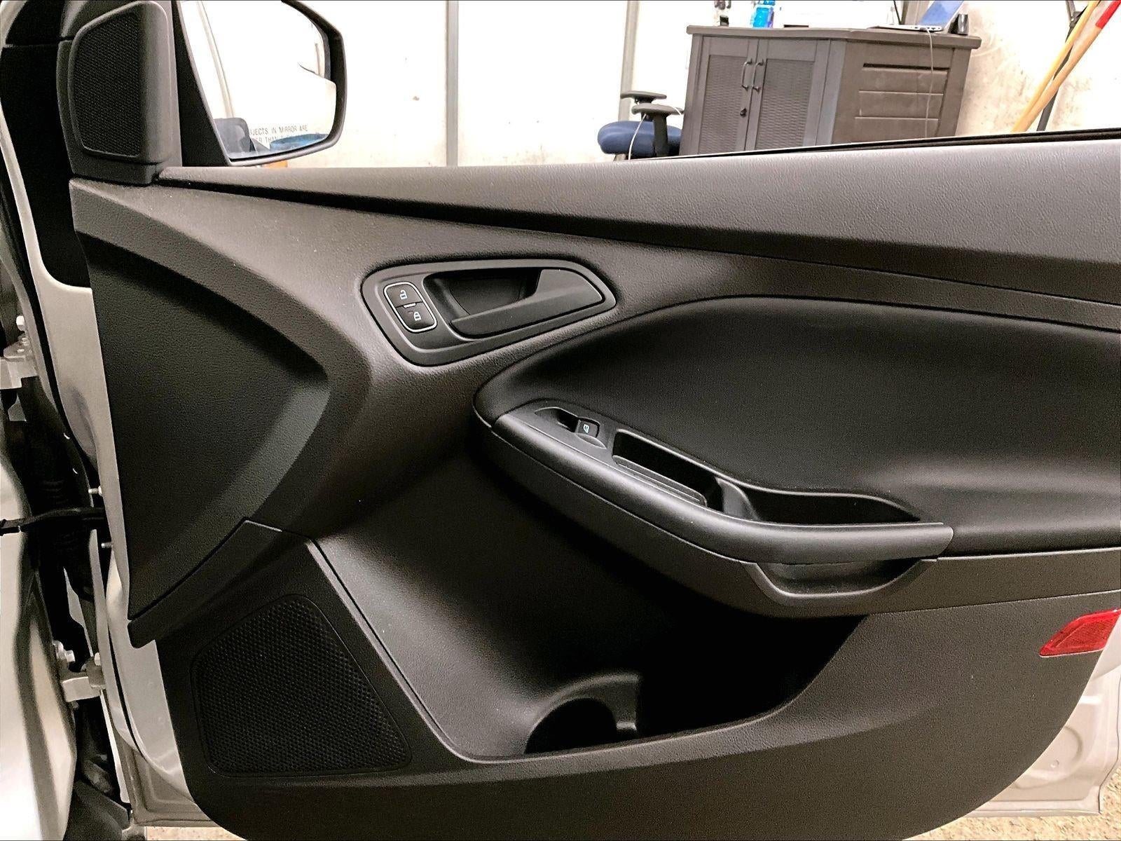 2016 Ford Focus S