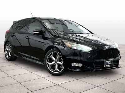 2017 Ford Focus ST
