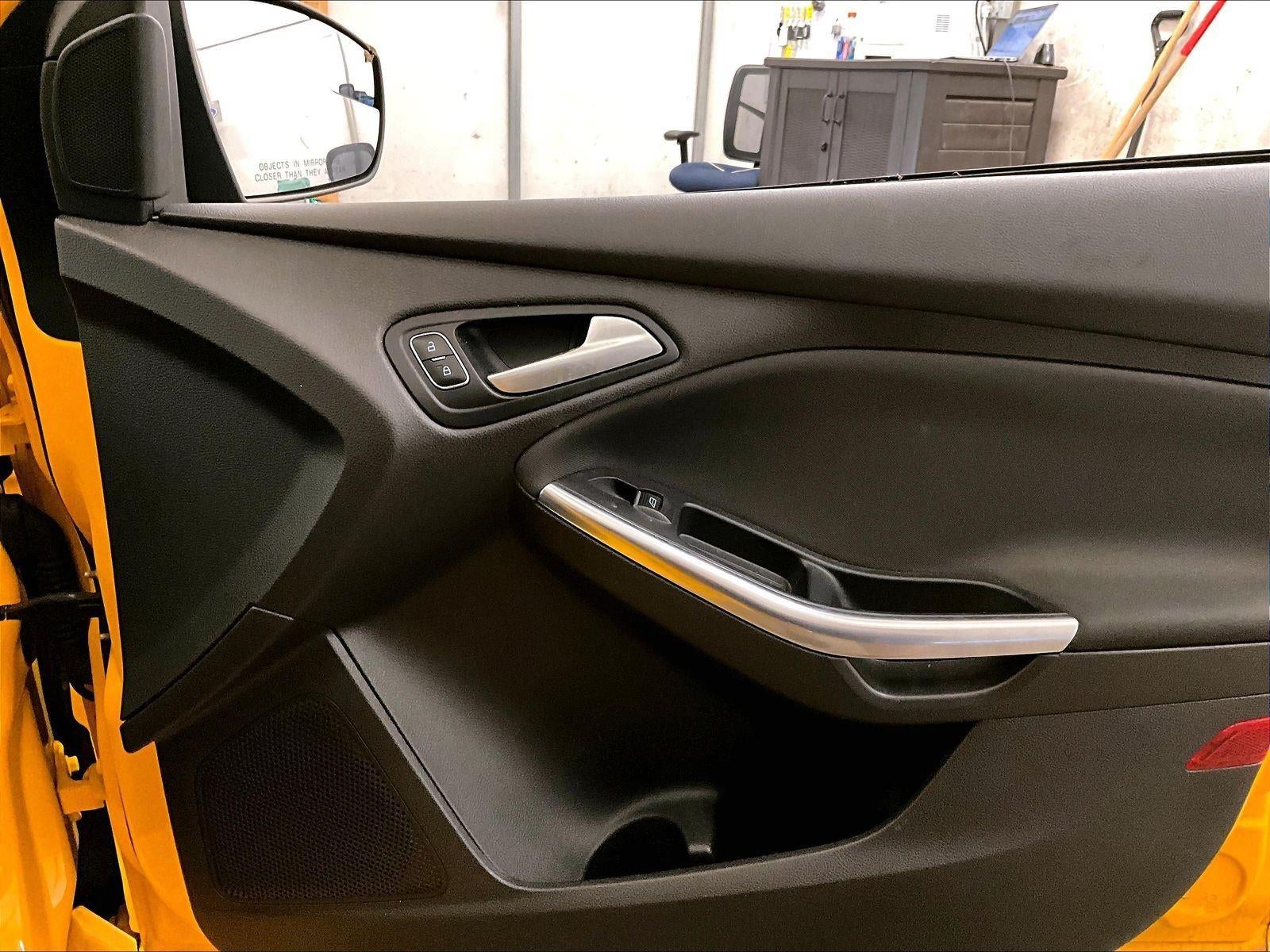 2016 Ford Focus ST