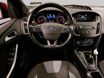 2018 Ford Focus ST