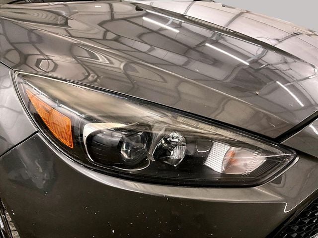2017 Ford Focus ST
