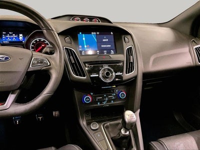 2017 Ford Focus ST