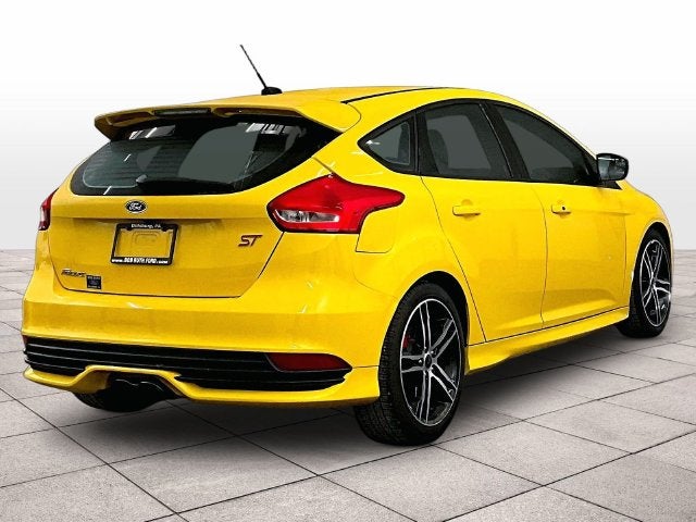 2018 Ford Focus ST