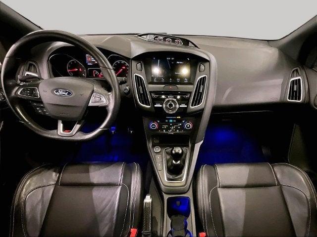2018 Ford Focus ST