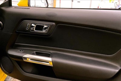 2017 Ford Mustang V6