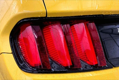 2017 Ford Mustang V6