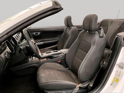 2015 Ford Mustang V6