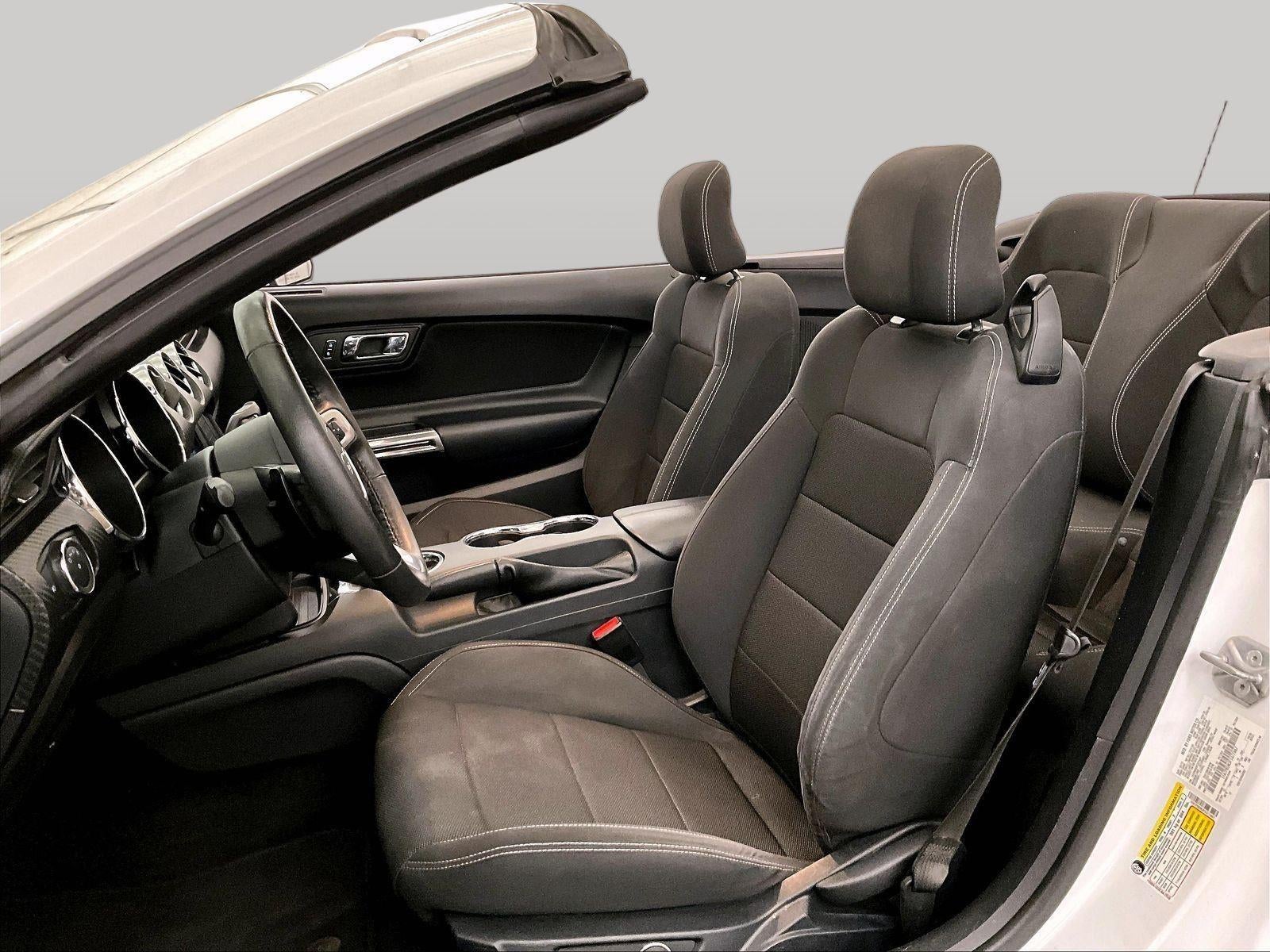 2015 Ford Mustang V6
