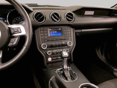 2015 Ford Mustang V6