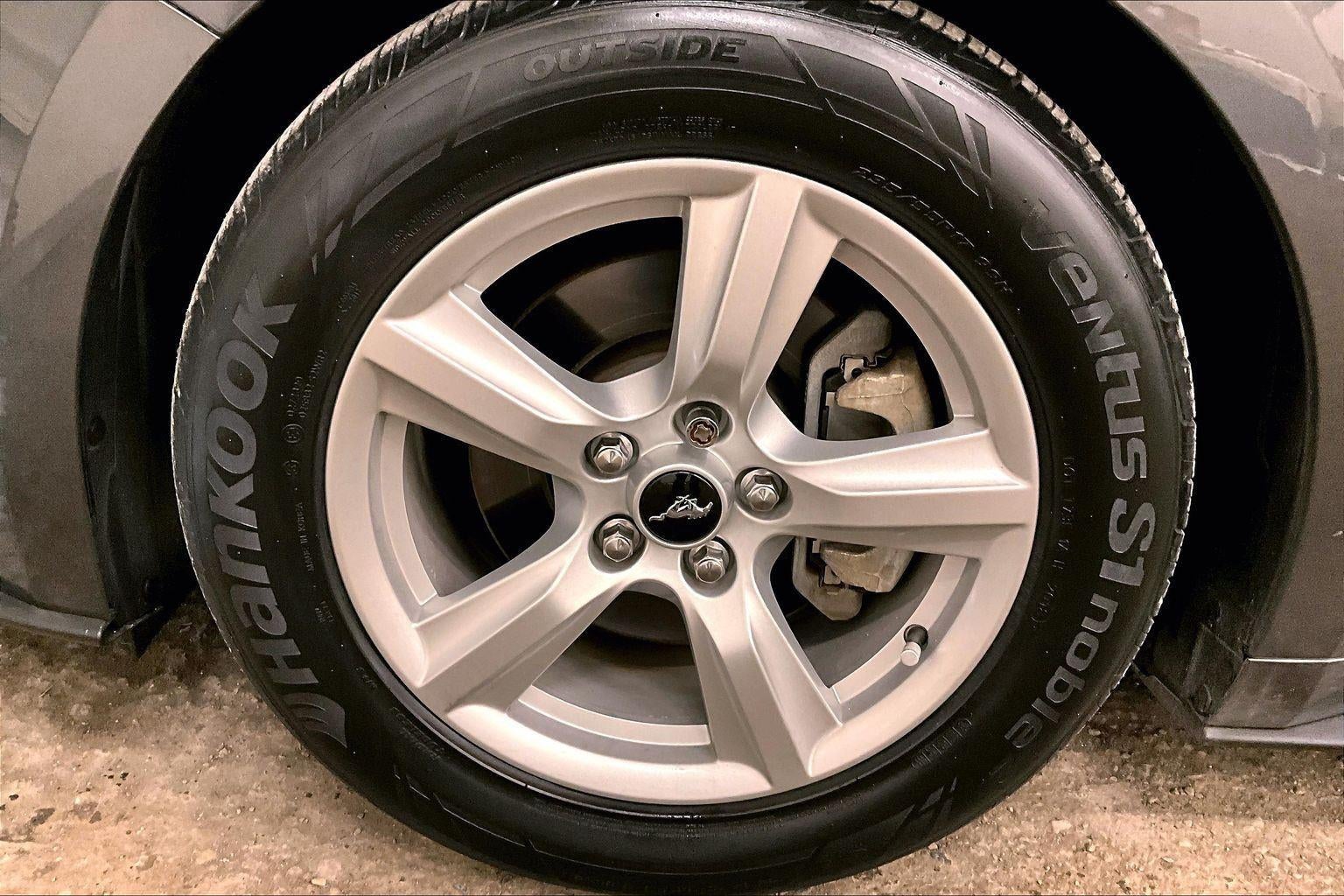 2019 Ford Mustang EcoBoost