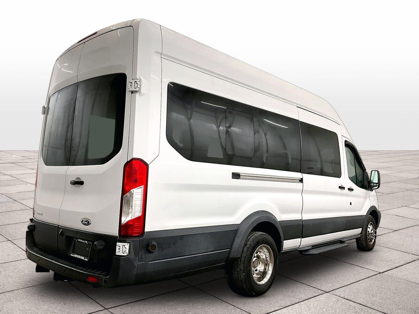 2016 Ford Transit Wagon XLT
