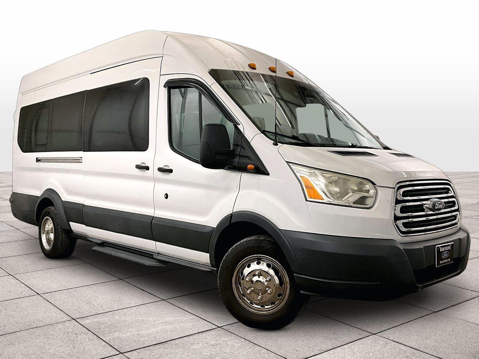 2016 Ford Transit Wagon XLT