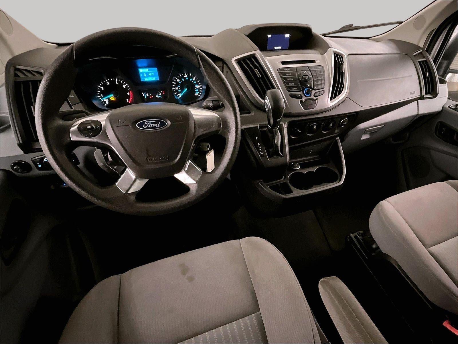 2016 Ford Transit Wagon XLT