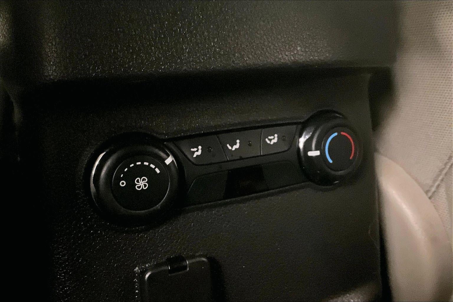 2013 Ford Explorer Base