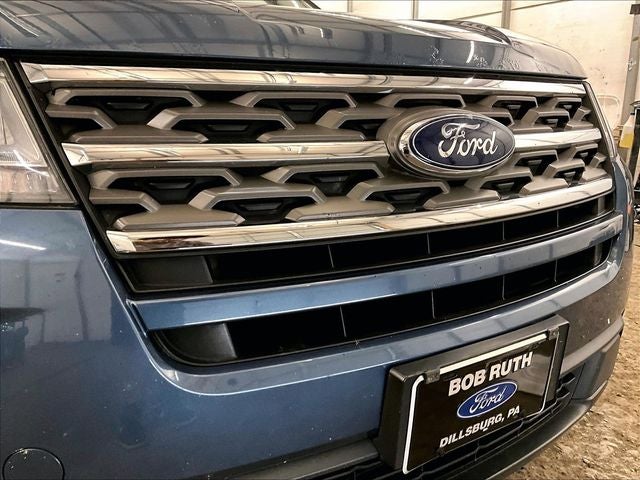 2018 Ford Explorer Base