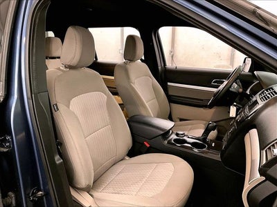 2018 Ford Explorer Base