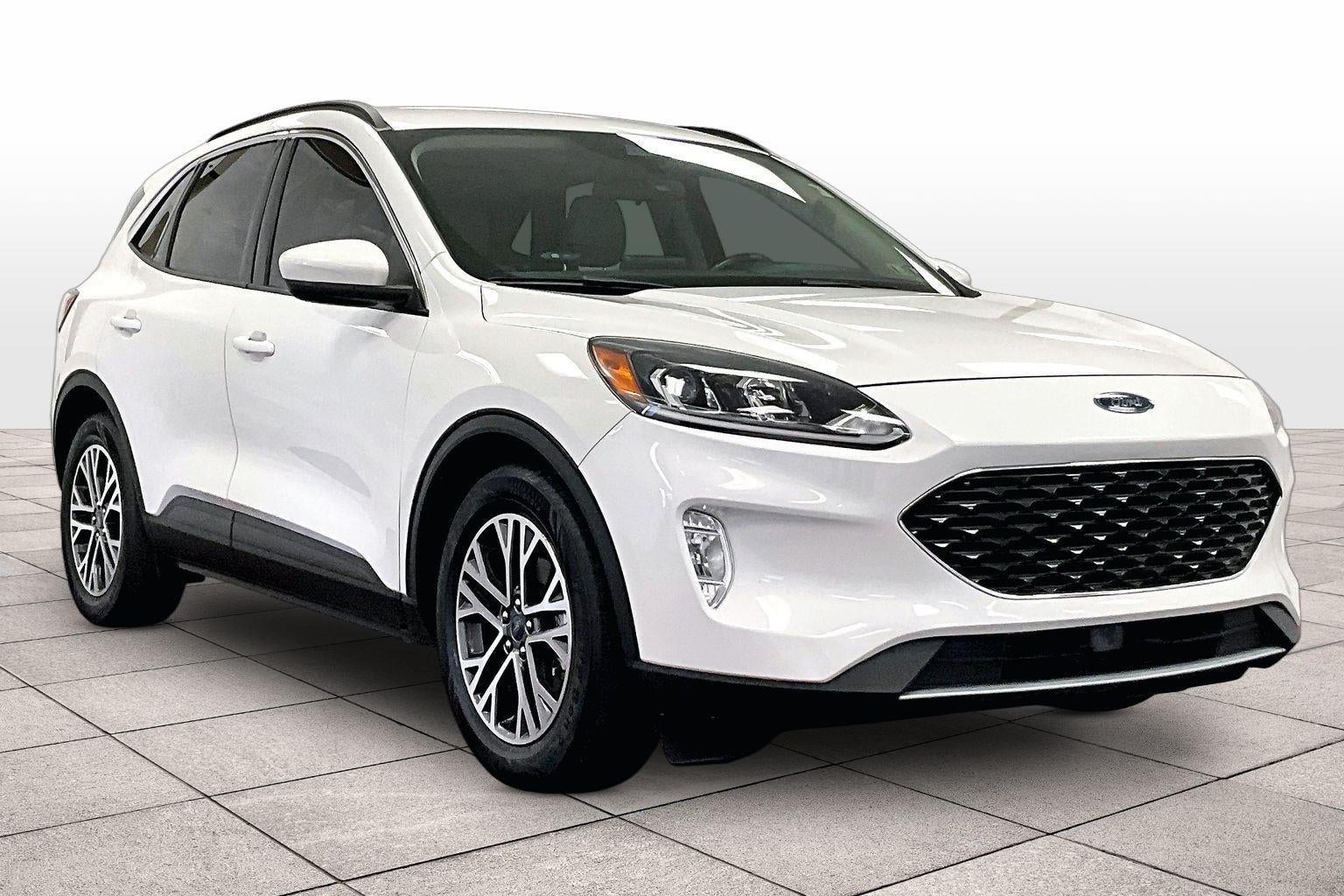 2020 Ford Escape SEL