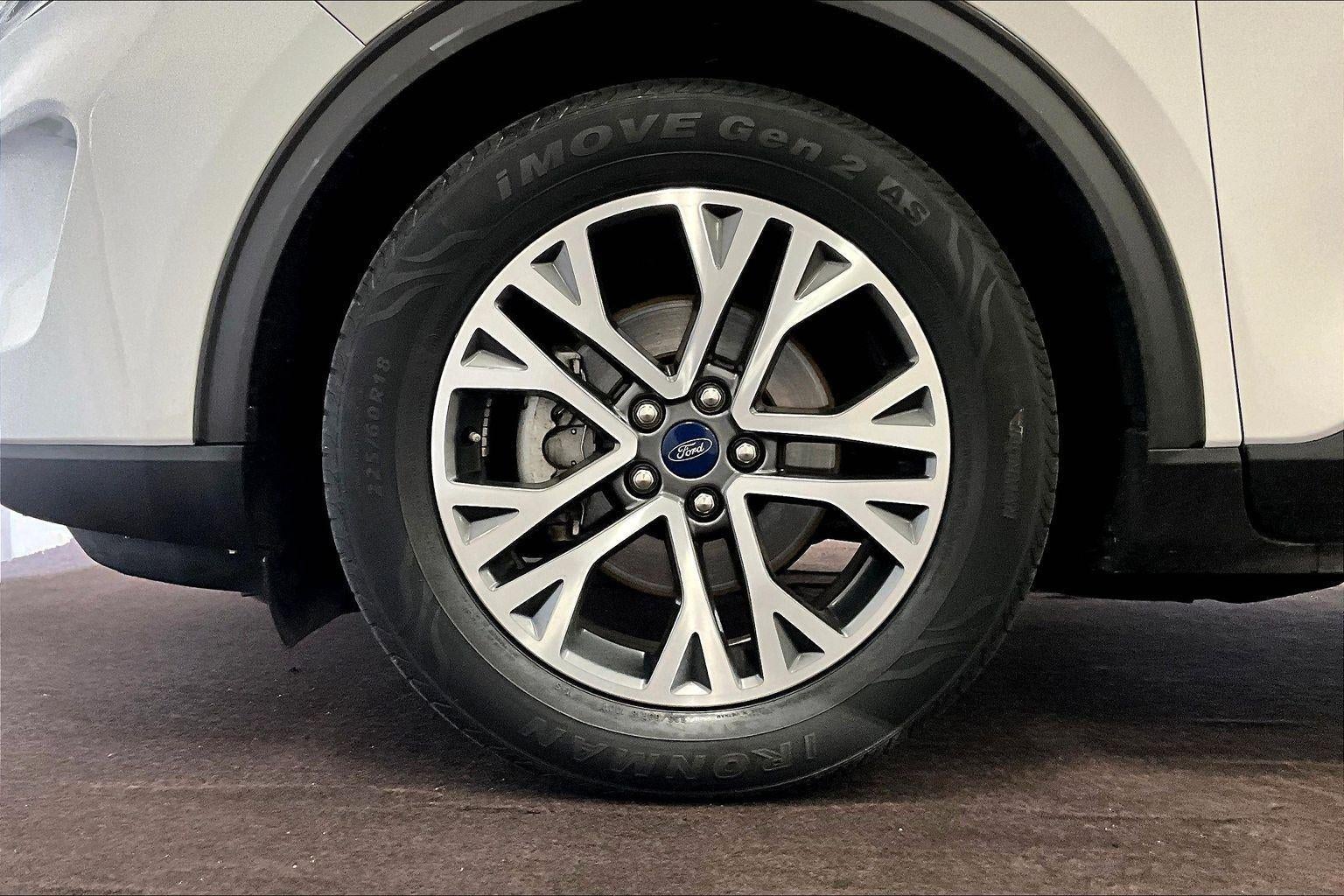 2020 Ford Escape SEL