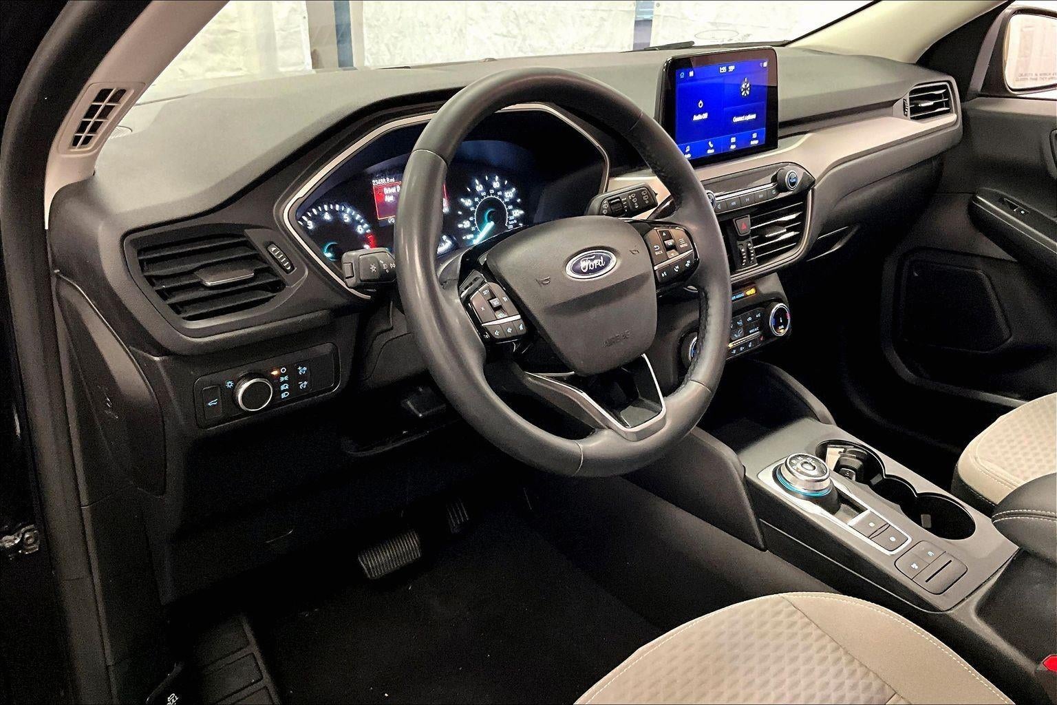 2022 Ford Escape SE