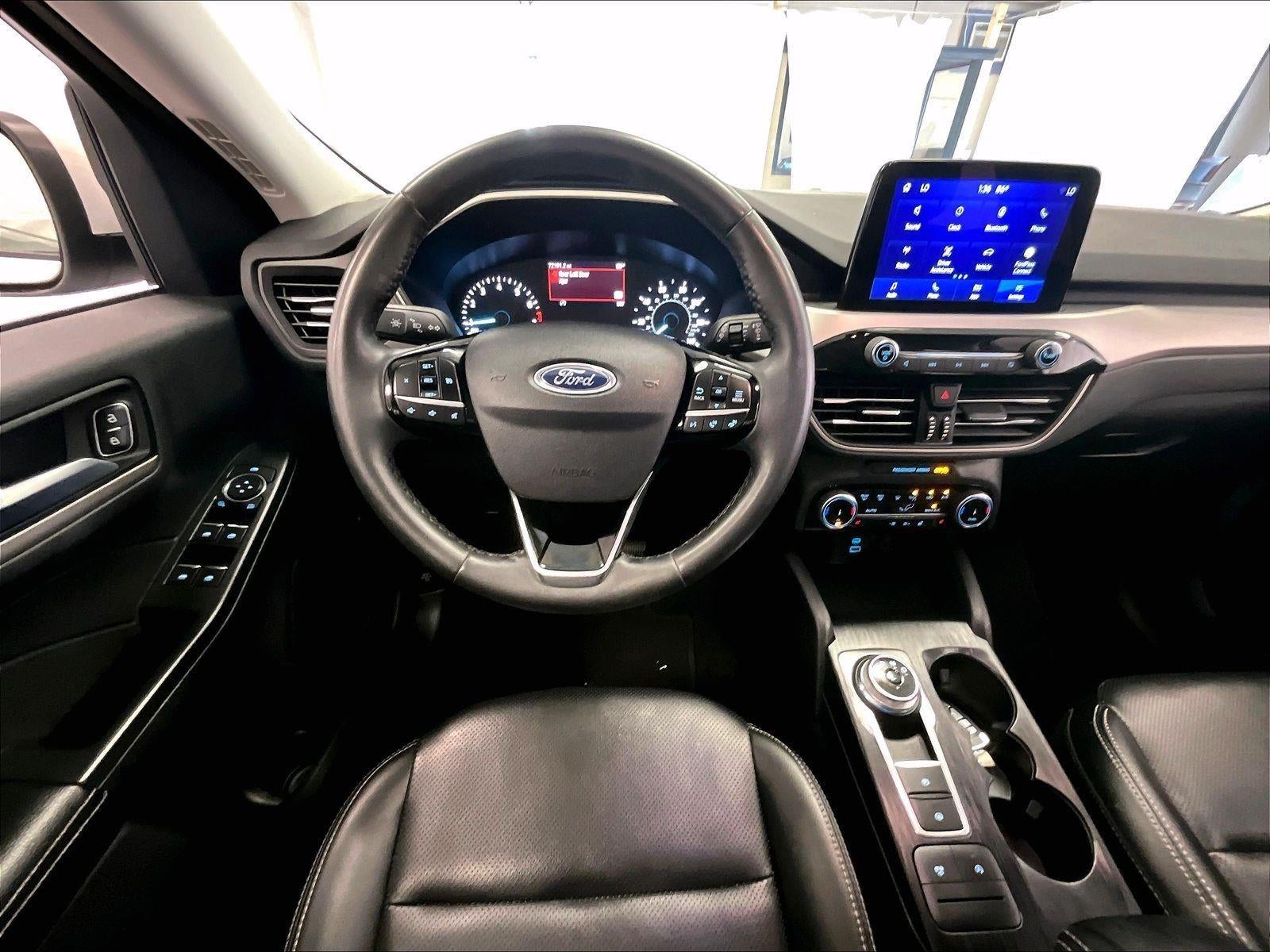 2022 Ford Escape SEL