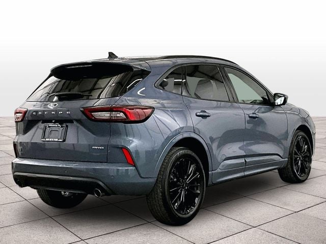 2023 Ford Escape ST-Line Elite