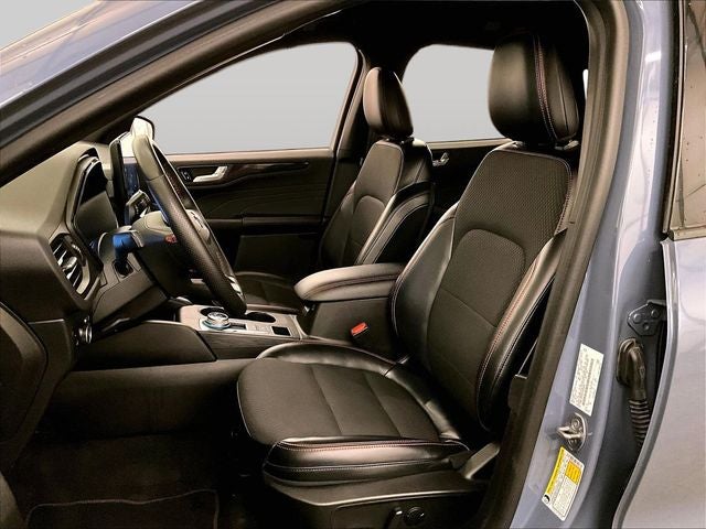 2023 Ford Escape ST-Line Elite