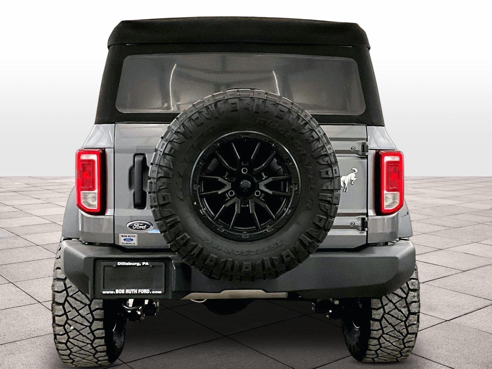 2023 Ford Bronco Base