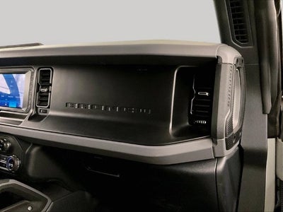 2022 Ford Bronco w/Sasquatch Package