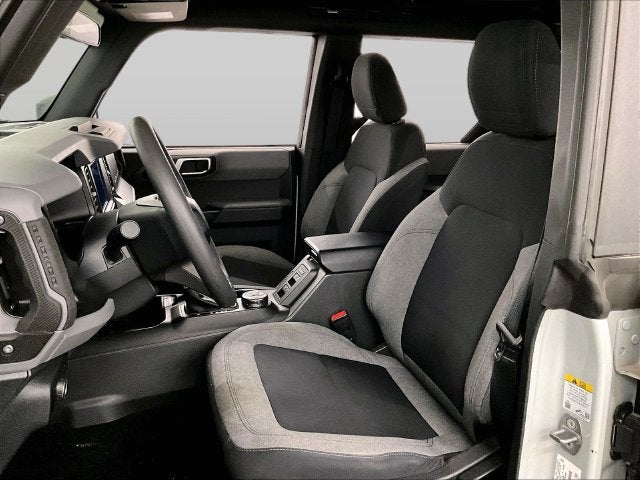 2022 Ford Bronco w/Sasquatch Package