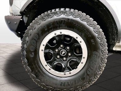 2022 Ford Bronco w/Sasquatch Package