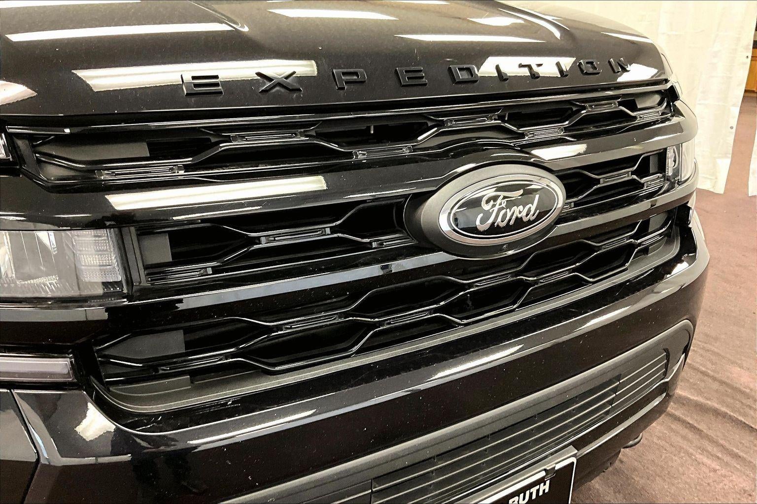 2022 Ford Expedition Max Limited