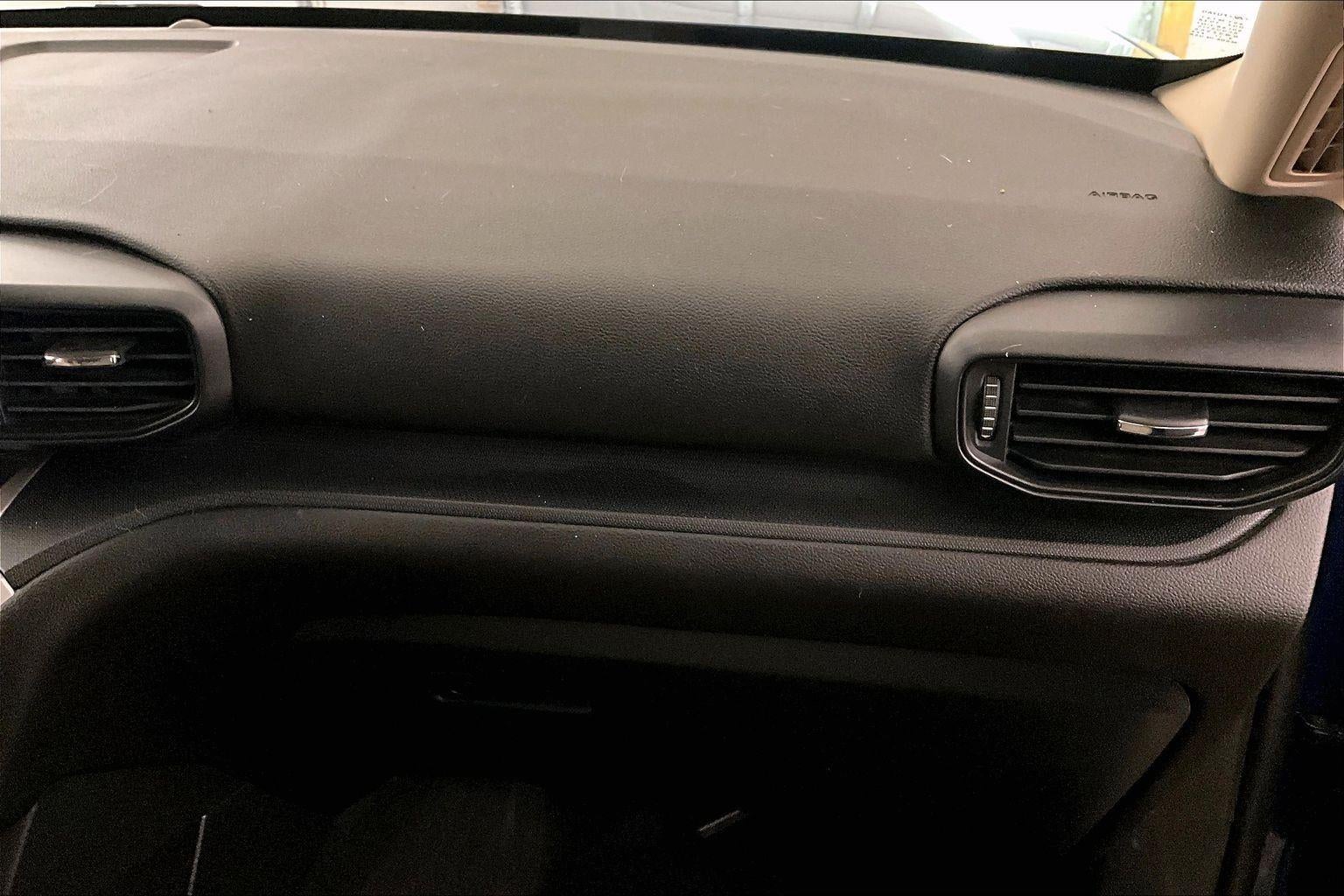 2023 Ford Explorer Base