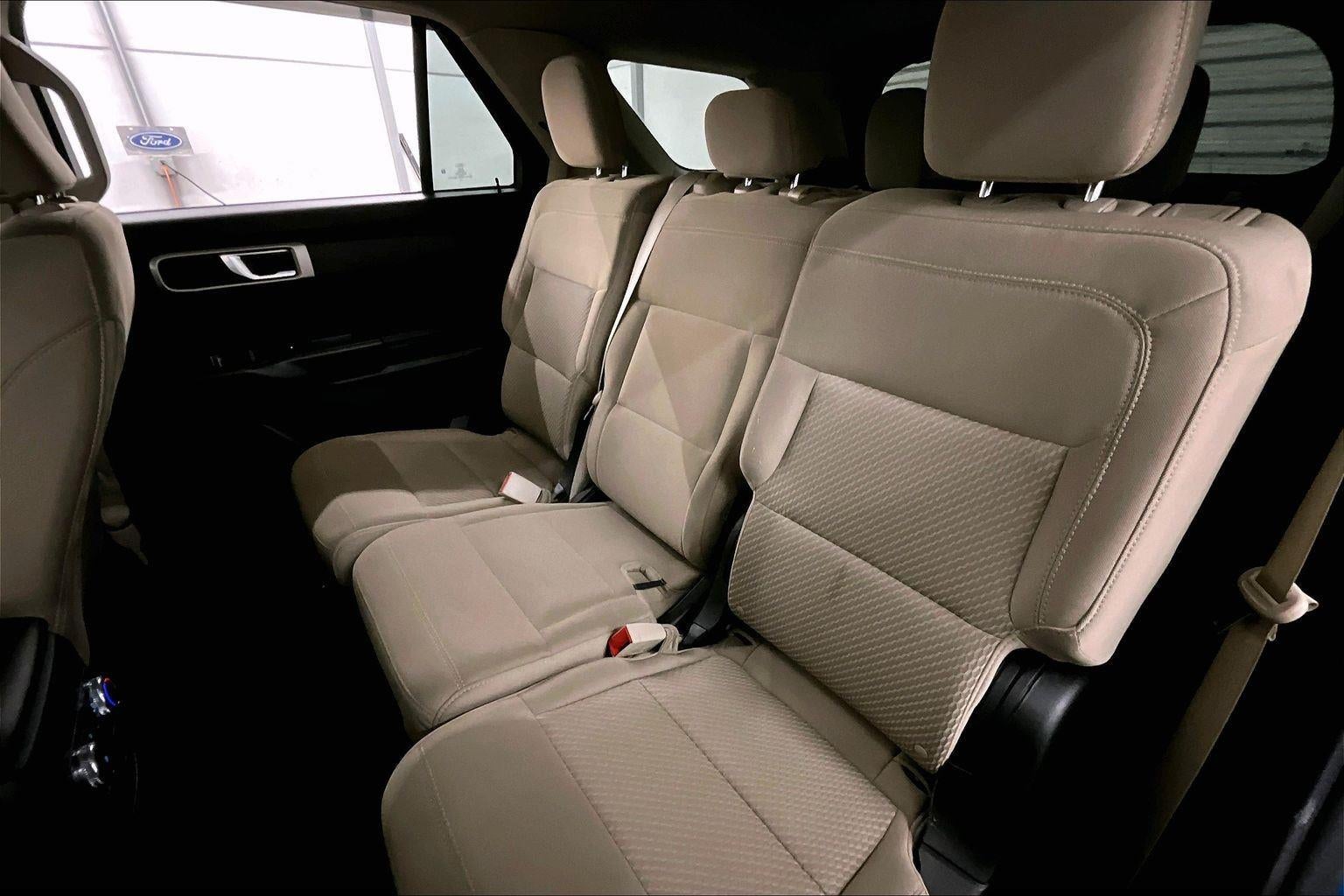 2023 Ford Explorer Base