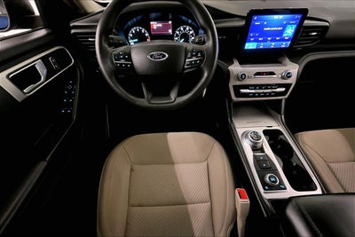 2023 Ford Explorer Base