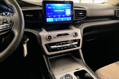 2023 Ford Explorer Base