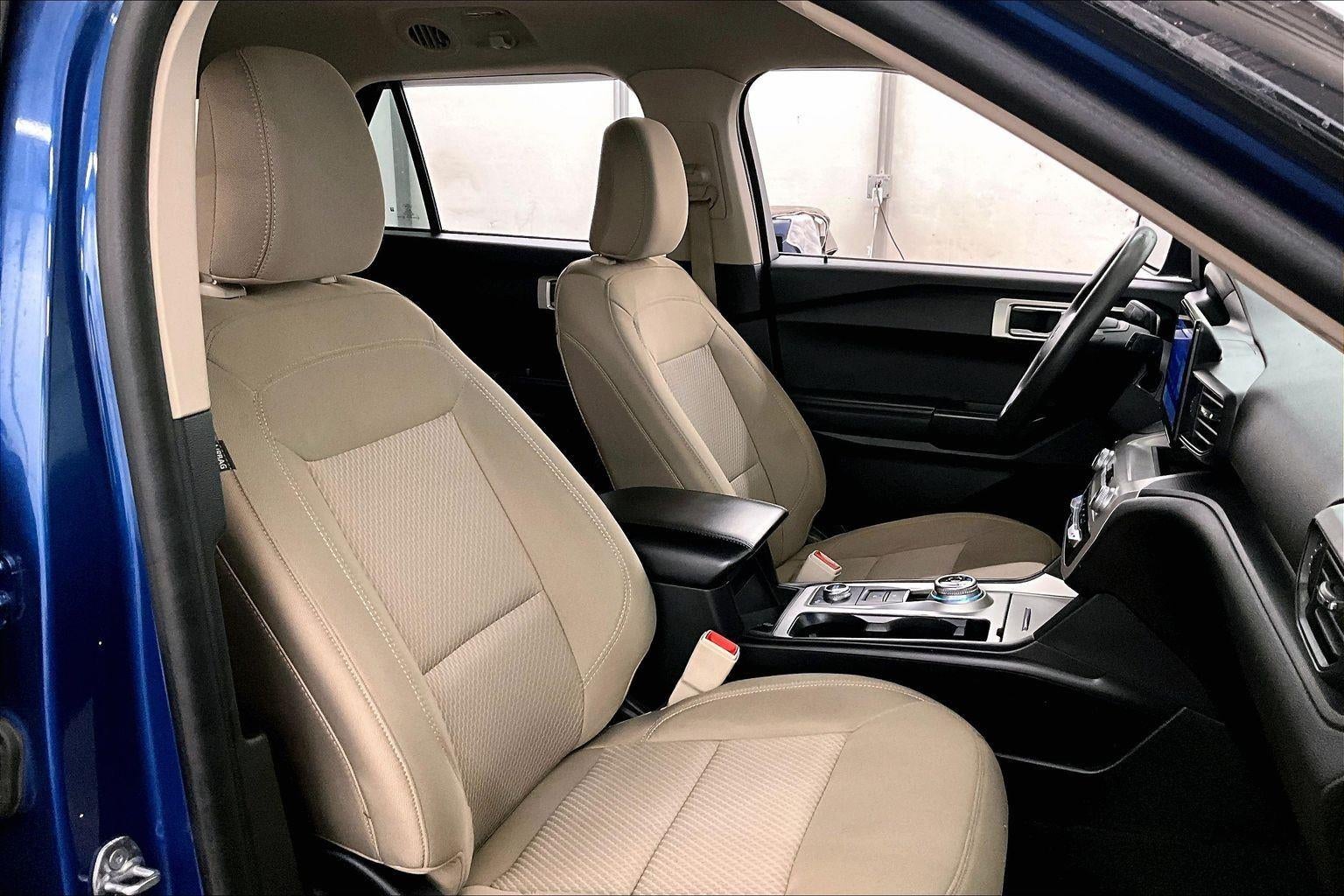 2023 Ford Explorer Base