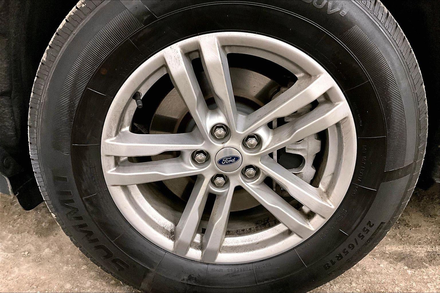 2023 Ford Explorer Base