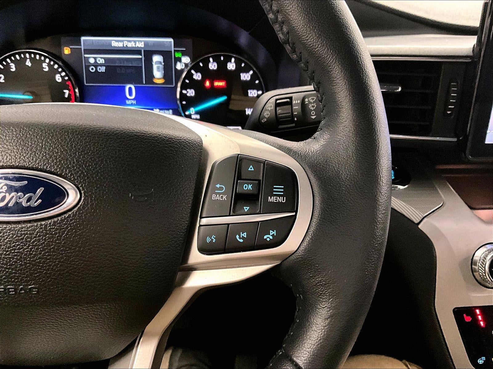 2024 Ford Explorer XLT