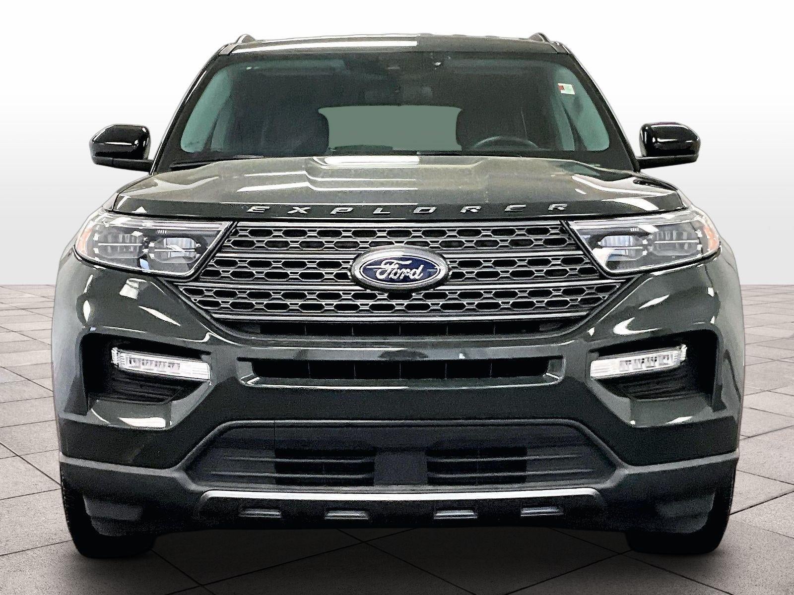 2024 Ford Explorer XLT
