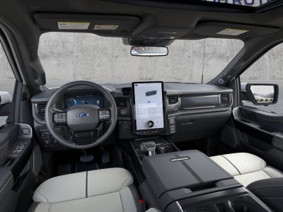 2025 Ford F-150 Lightning Platinum®