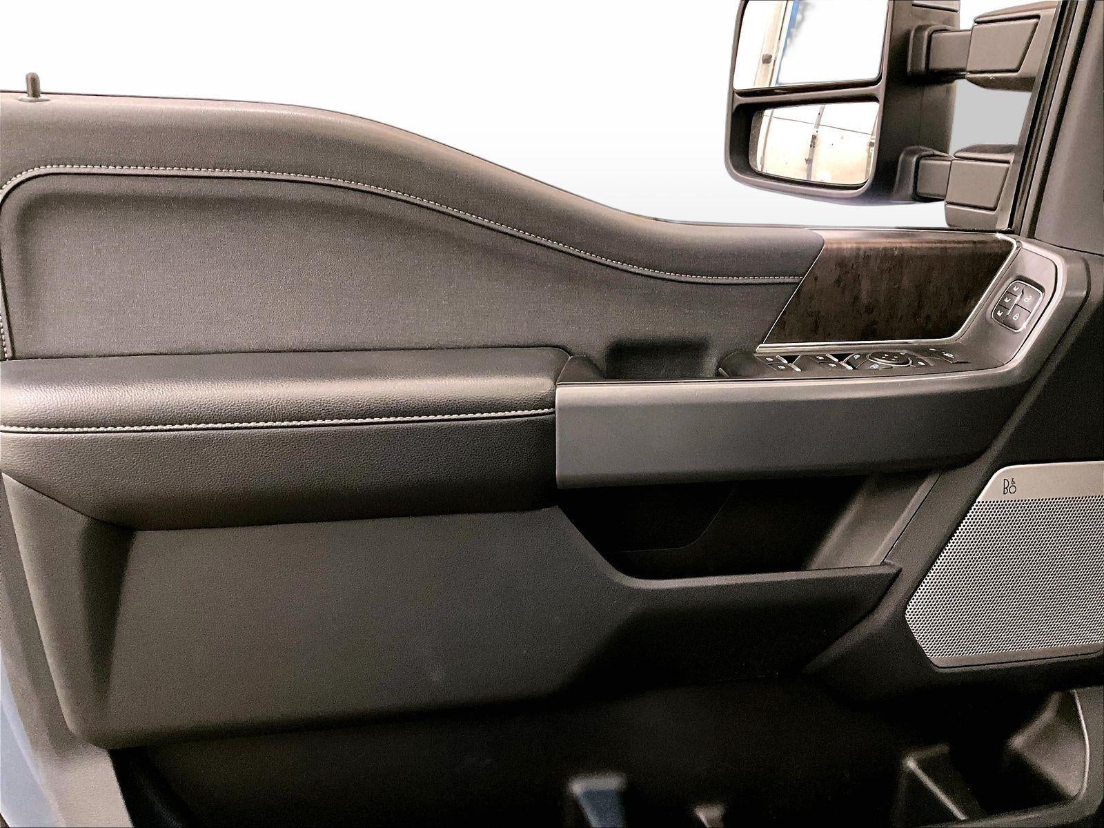 2023 Ford Super Duty F-250 SRW LARIAT