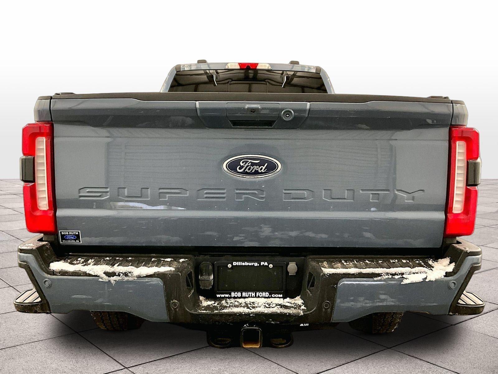 2023 Ford Super Duty F-250 SRW LARIAT