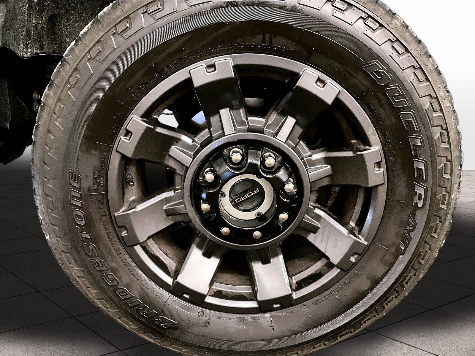 2023 Ford Super Duty F-250 SRW LARIAT