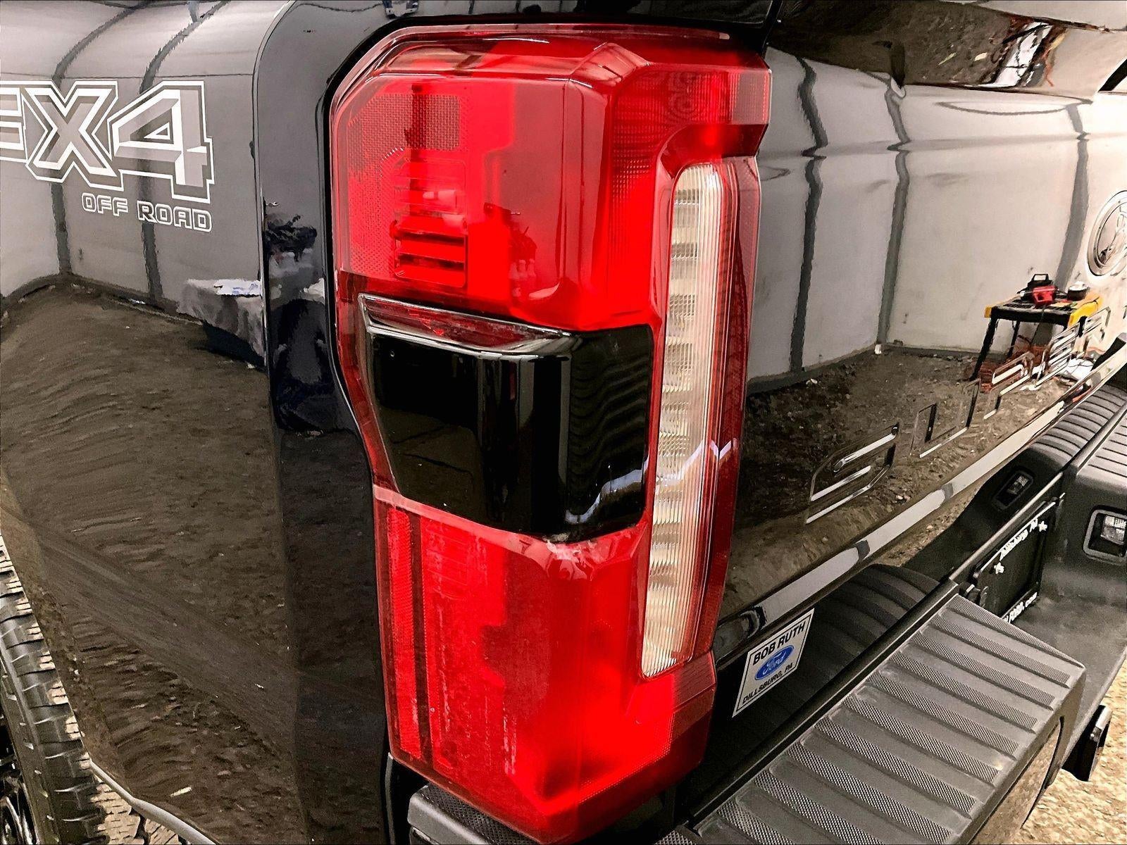 2025 Ford Super Duty F-250 SRW LARIAT