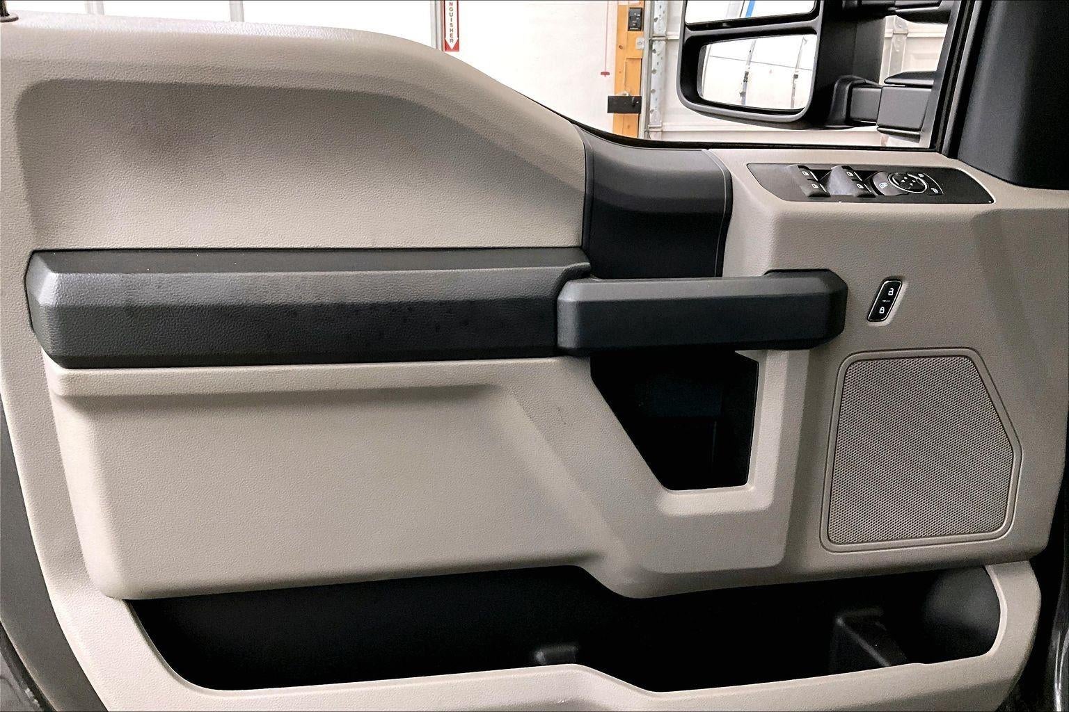 2022 Ford Super Duty F-350 SRW XL