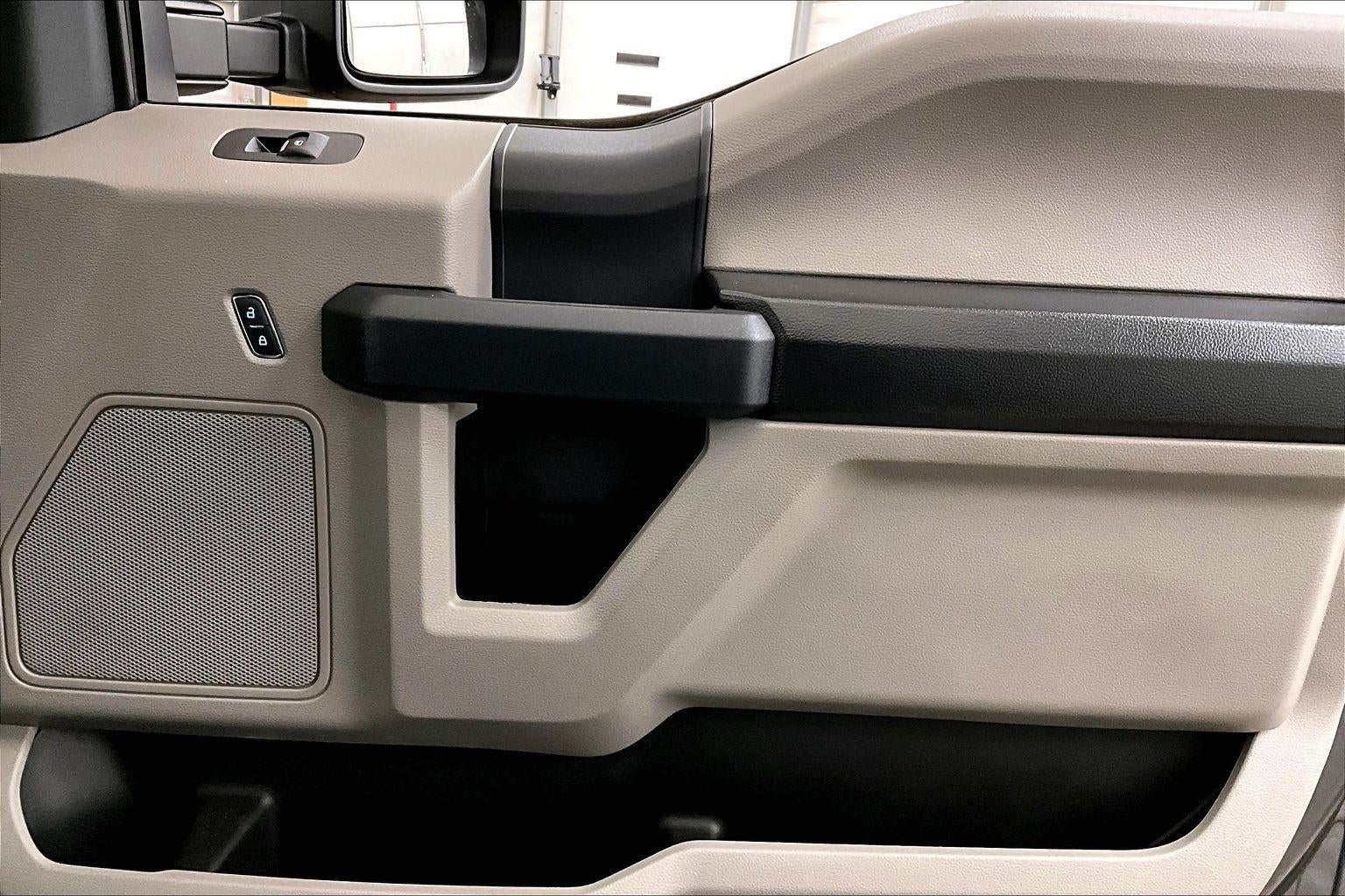 2022 Ford Super Duty F-350 SRW XL