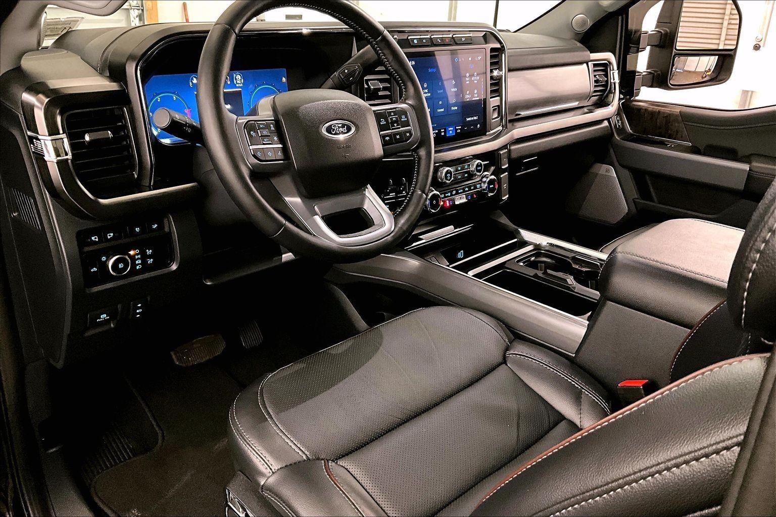 2024 Ford Super Duty F-350 SRW LARIAT