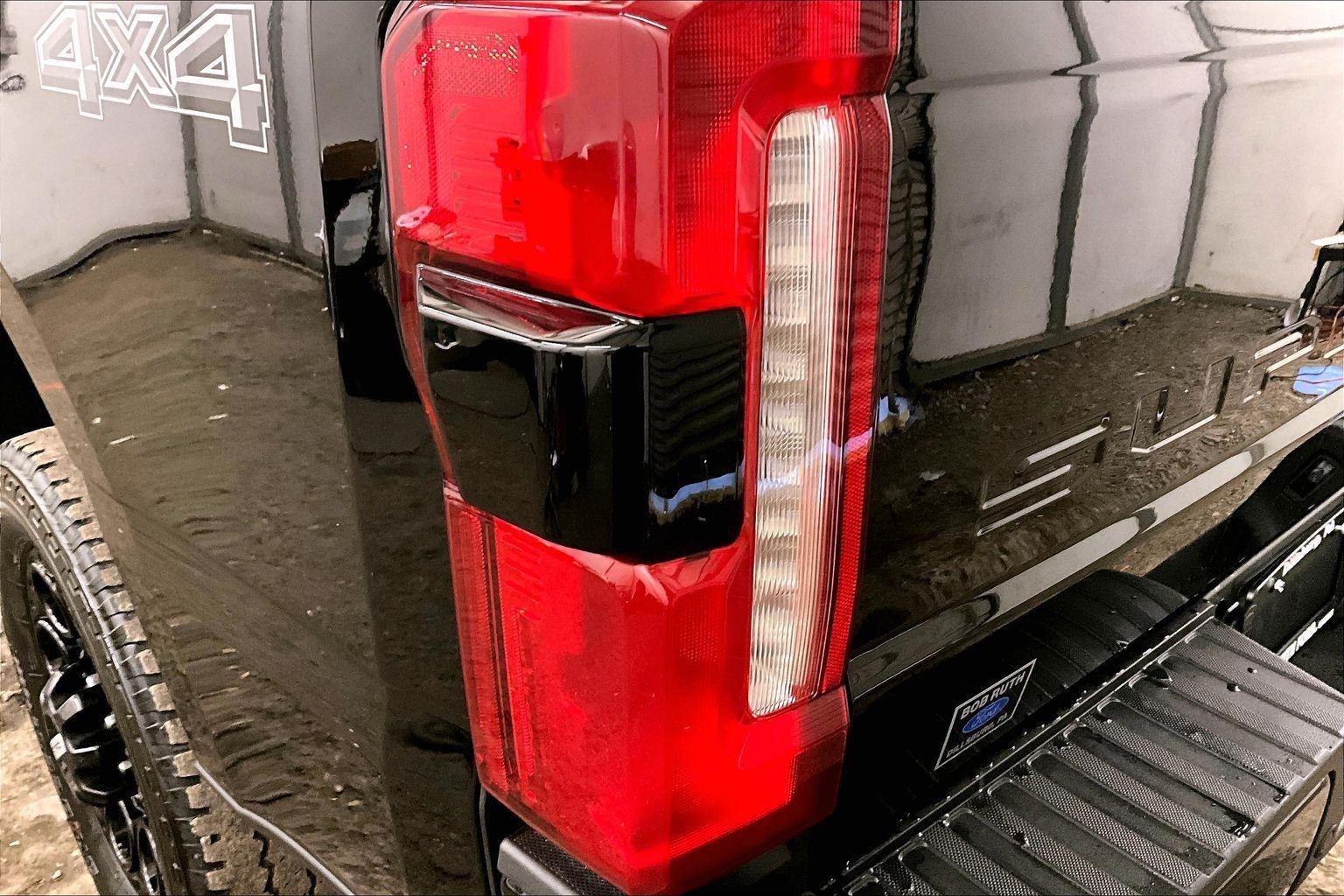 2024 Ford Super Duty F-350 SRW LARIAT